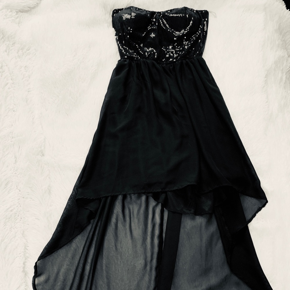 Black sequins dress